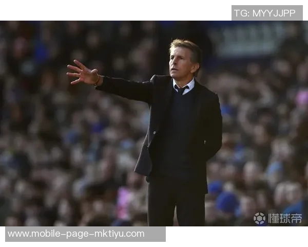 尼斯足球俱乐部宣布主教练海斯离任新帅克劳德普埃尔接任至赛季结束