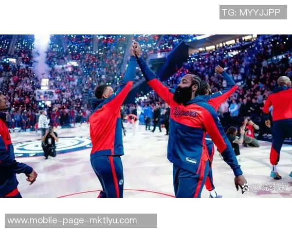 快船首发阵容调整哈登邓恩小琼斯巴图姆祖巴茨迎战缺席的小卡比尔