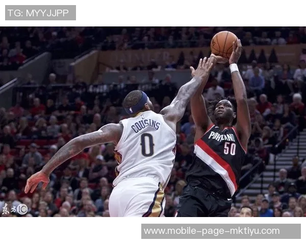 长江后浪推前浪文班对位浓眉续写传奇砍下40分15篮板的辉煌表现